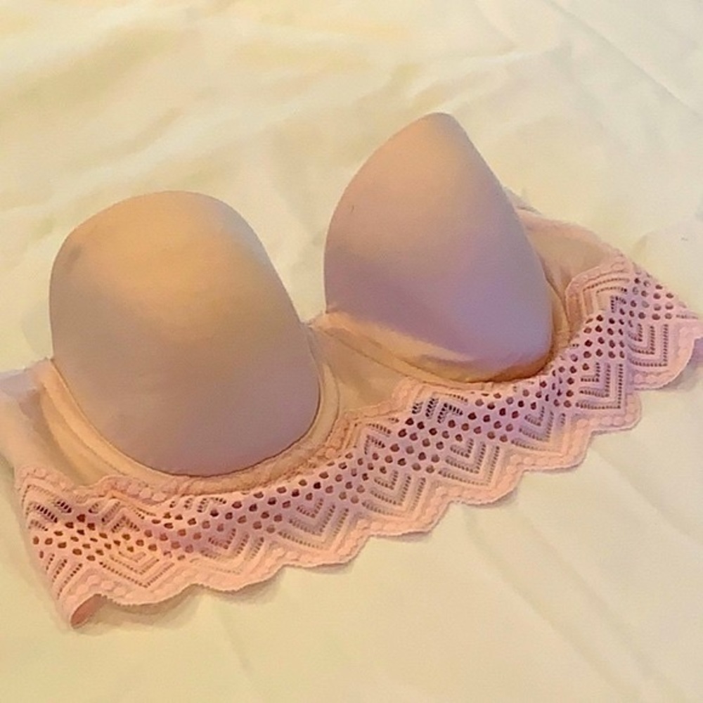 Aerie strapless bra size 32b pink lace